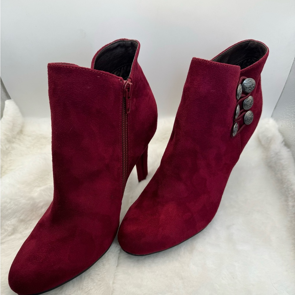 Rialto Cairo Burgundy Suedette Ankle Booties Women’s 7.5 Approx 4” Heel